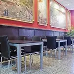 Paris 3*