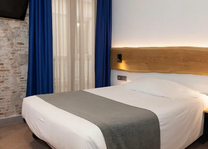 Pensionat Paris 3*