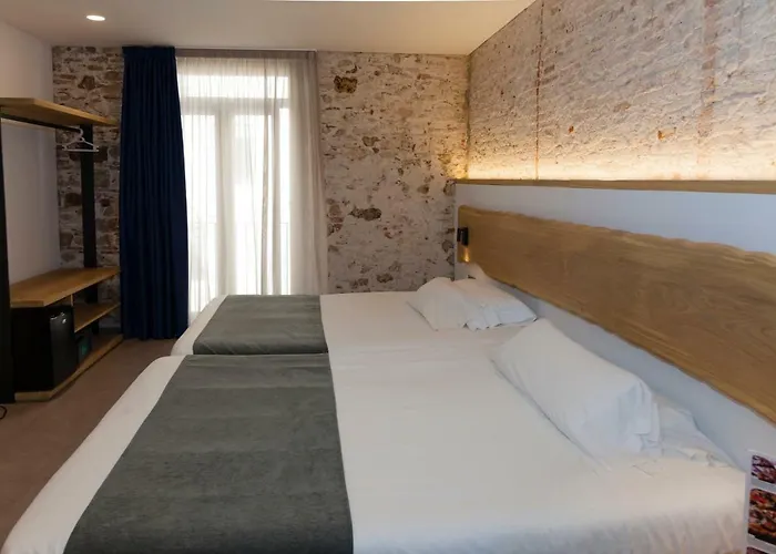 Paris 3*
