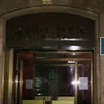 Paris 3*