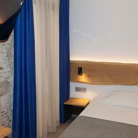 Paris Guest house